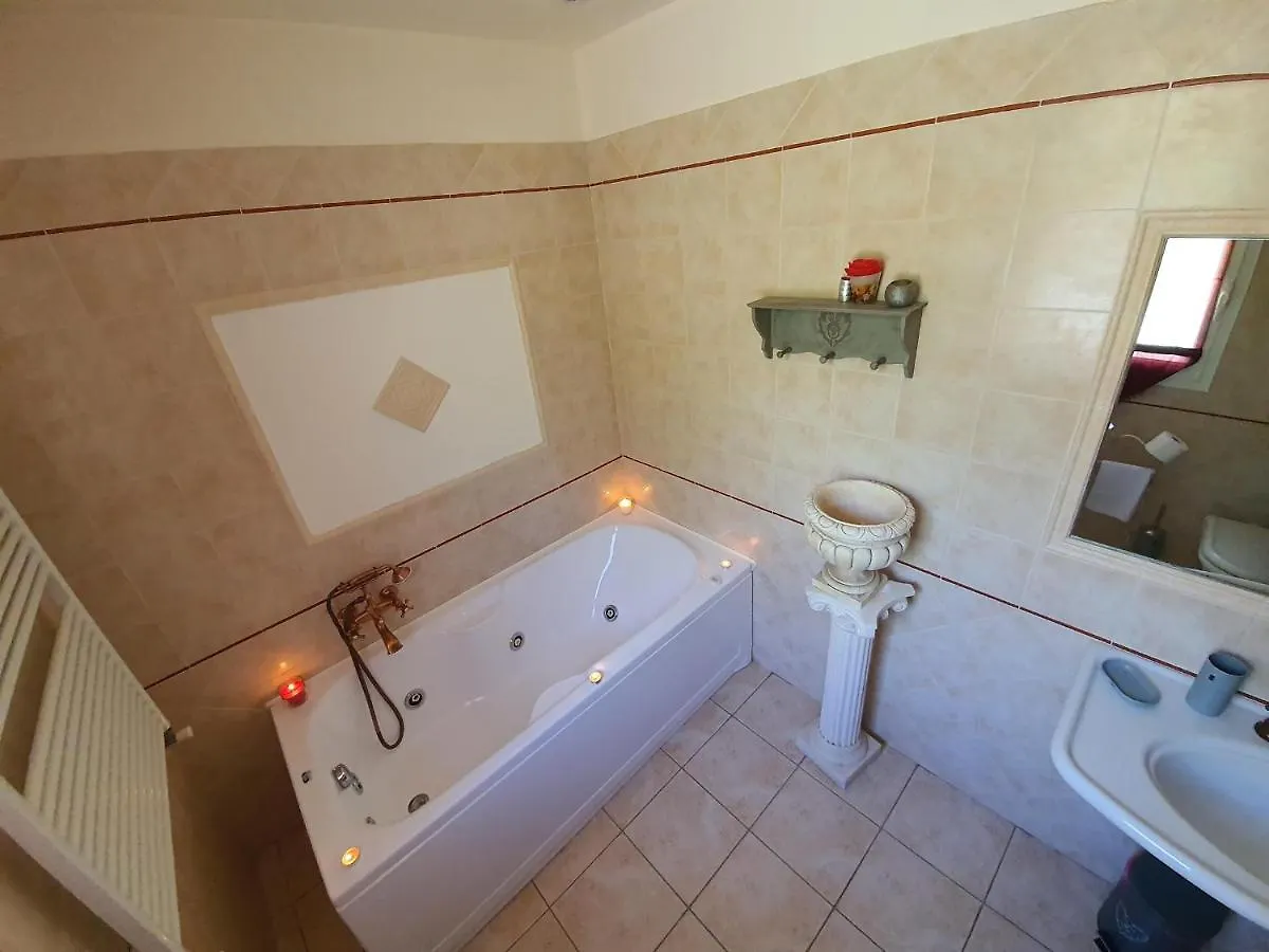Villa La Tana Del Lupo Paradiso Del Relax Sanremo